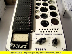 Tesla BM215 - potisk - samolepící fólie