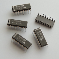 CD4053 integrovaný obvod CMOS