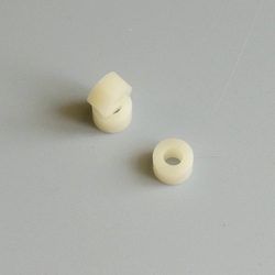 Distanční rozpěrka NYLON bílá výška 4mm